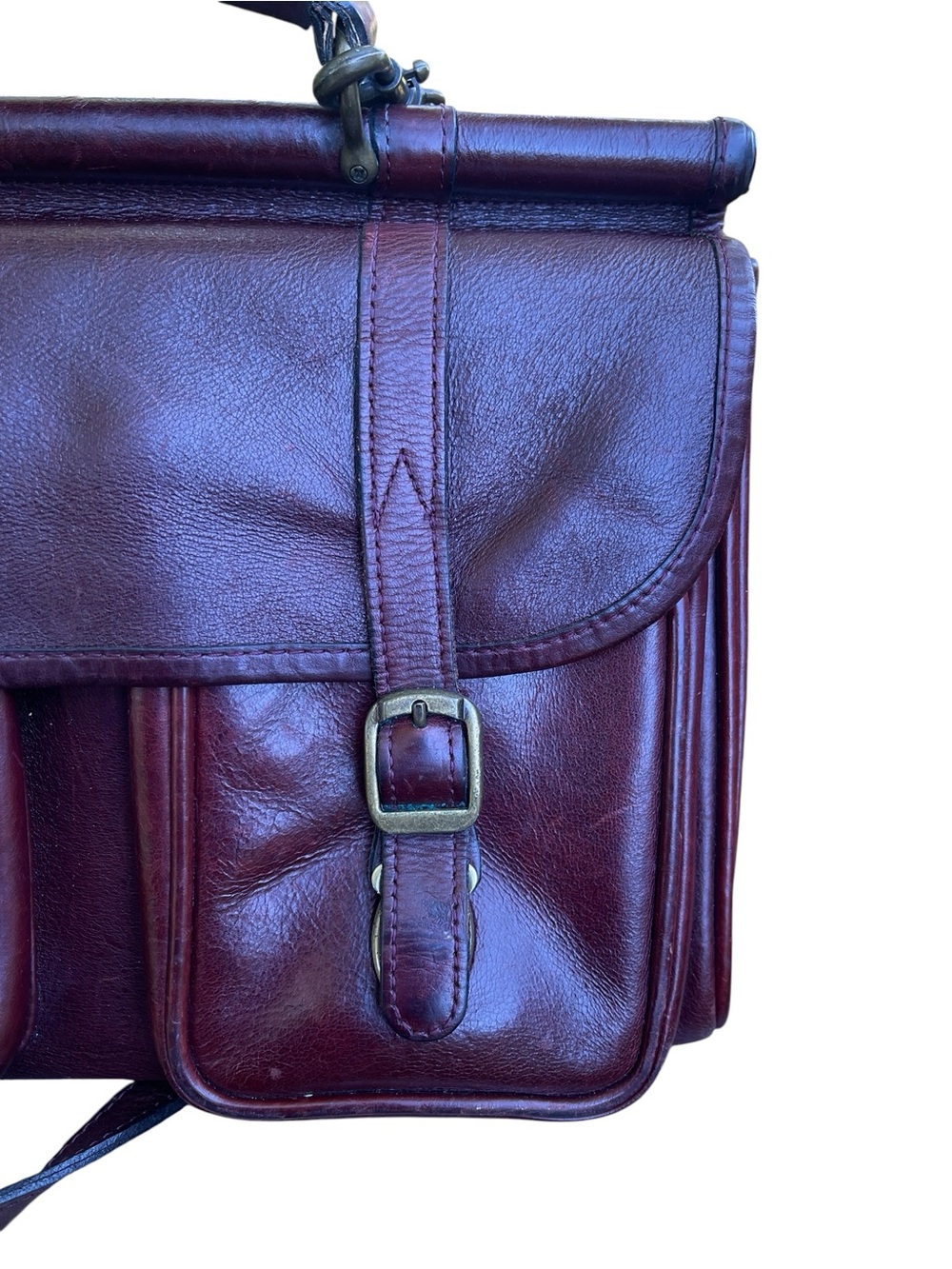 Vintage Wilsons Genuine Leather medium sized Messenger Crossbody Satchel Bag - Picture 6 of 16